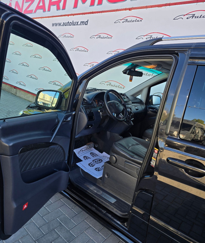 Mercedes Viano photo 6