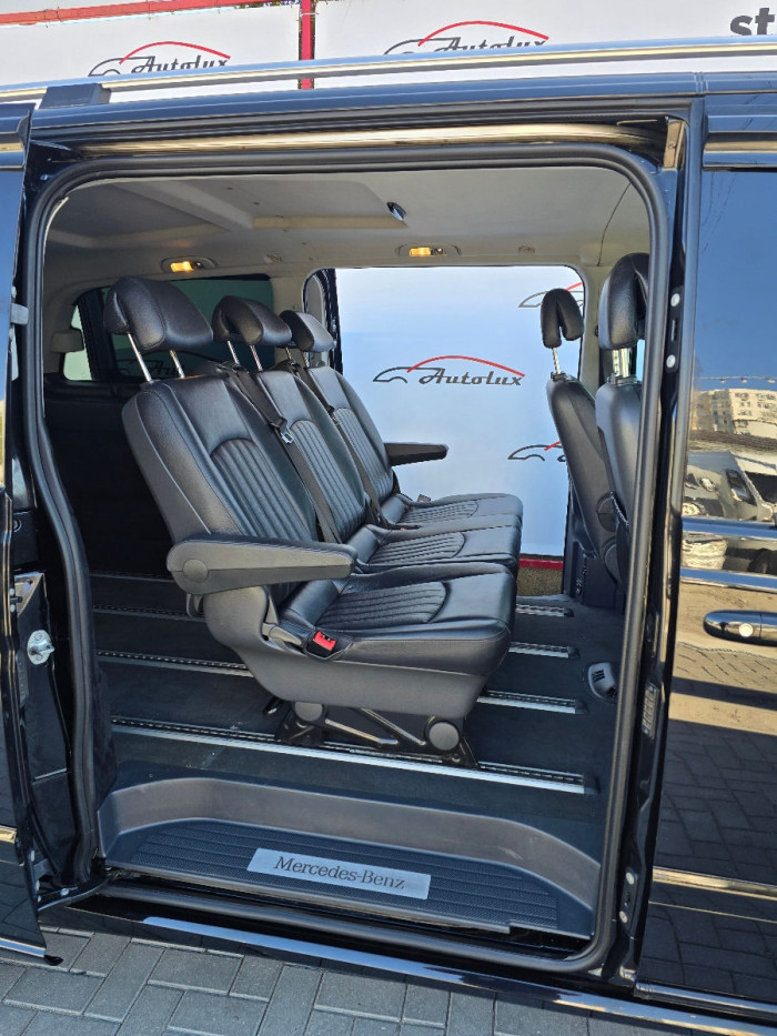 Mercedes Viano photo 9