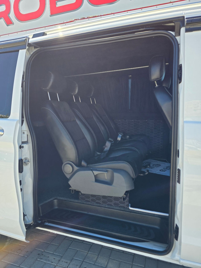 Mercedes Vito photo 11