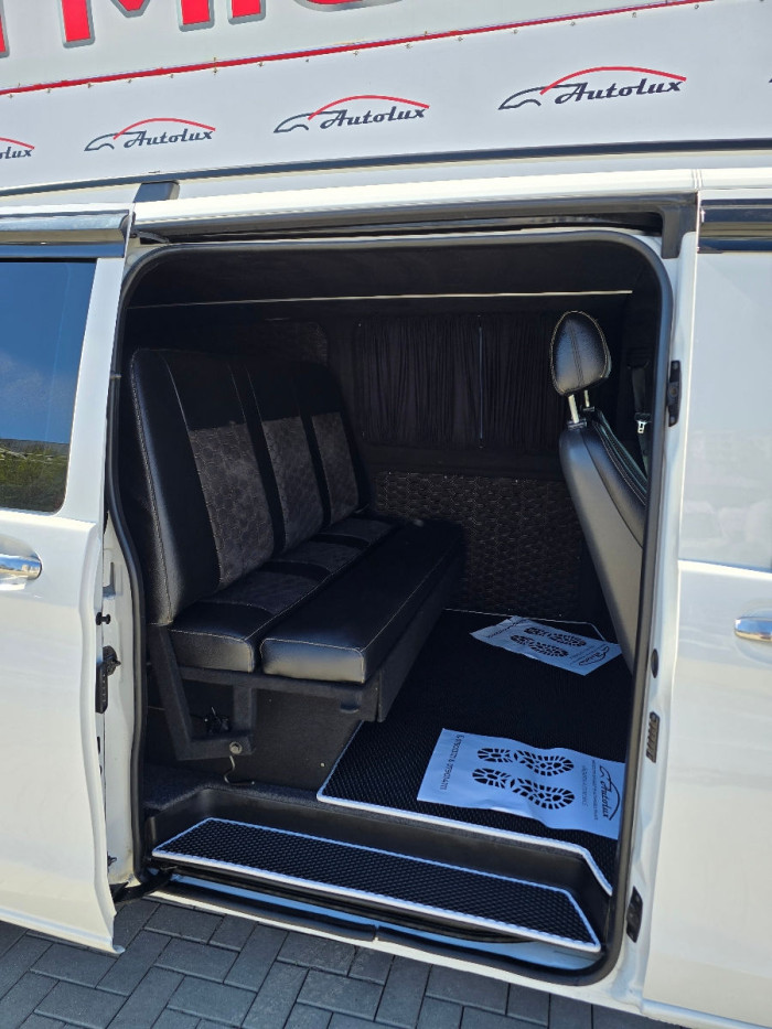 Mercedes Vito photo 11