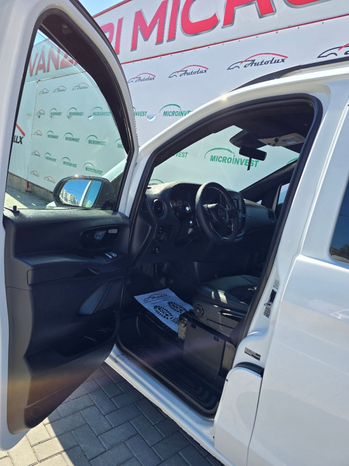 Mercedes Vito photo 5