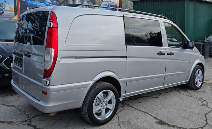 Mercedes Vito photo 3