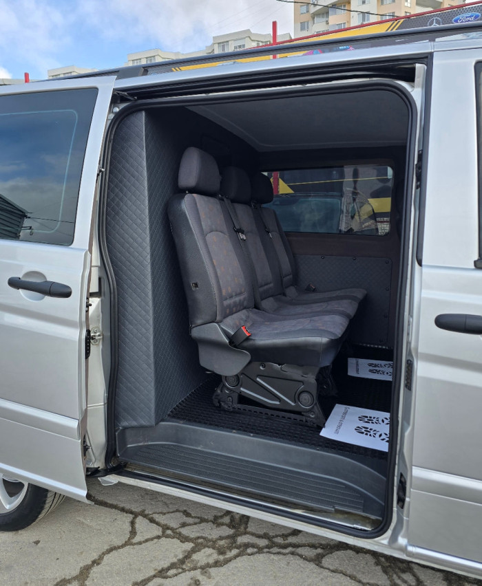 Mercedes Vito photo 7