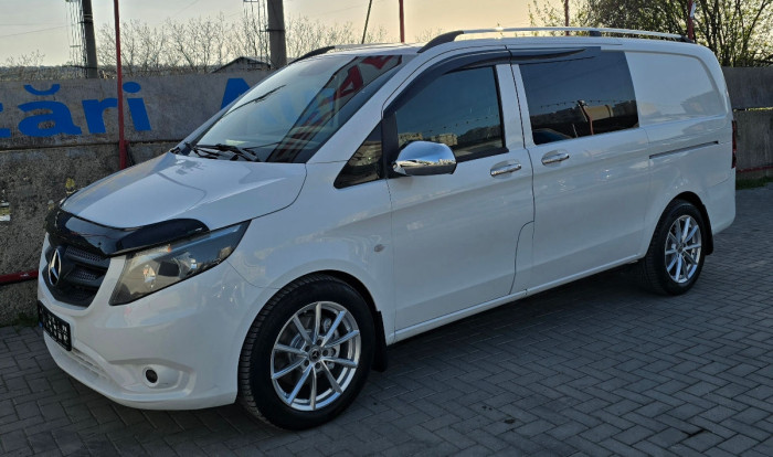 Mercedes Vito photo 2