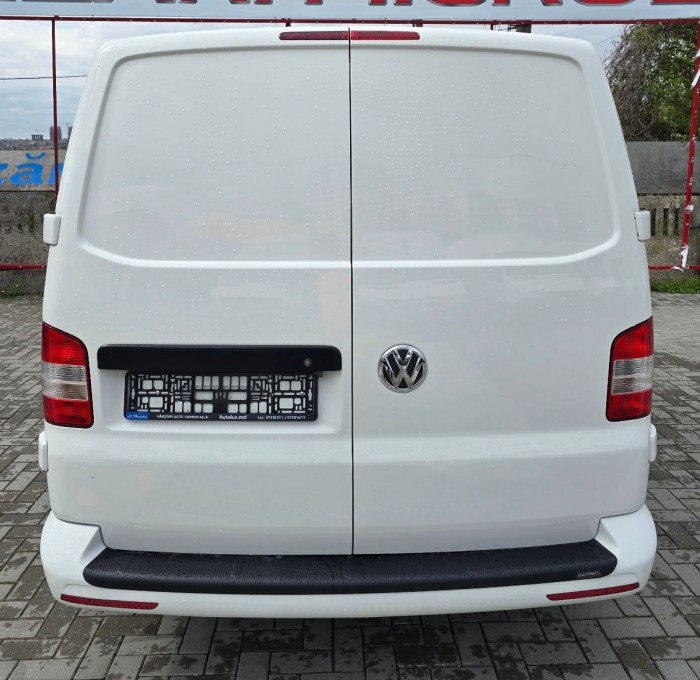Volkswagen Transporter photo 10