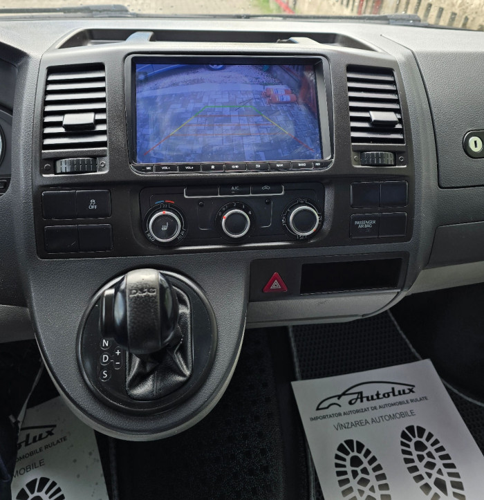 Volkswagen Transporter photo 6