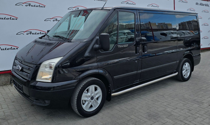 Ford Transit photo 2