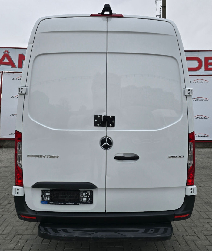 Mercedes Sprinter cu TVA photo 12