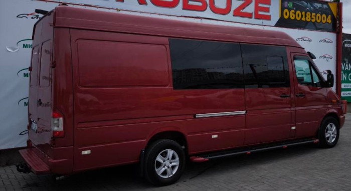 Mercedes Sprinter photo 4