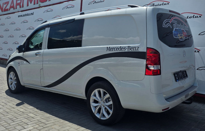 Mercedes Vito photo 3