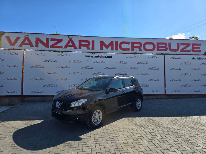 Nissan Qashqai - Autolux.md Nissan Qashqai photo