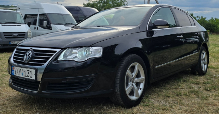 Volkswagen Passat - Autolux.md Volkswagen Passat photo