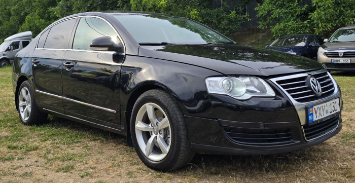 Volkswagen Passat - Autolux.md Volkswagen Passat photo 1