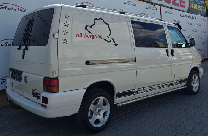 Volkswagen Transporter photo 4