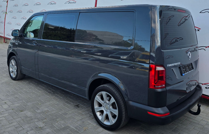 Volkswagen Transporter photo 2