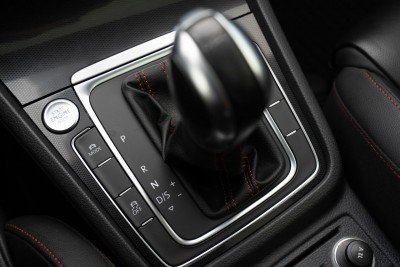Volkswagen Golf, 2016 photo 15