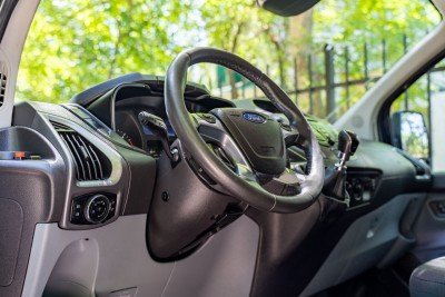 Ford Custom  9 locuri, 2014 an photo 6