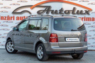 Volkswagen Touran, 2007 an photo 1