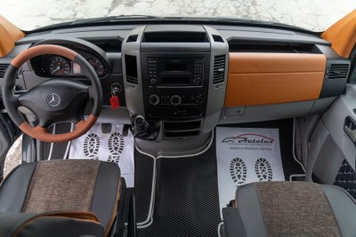 Mercedes Sprinter 7 Locuri, 2016 an photo 7