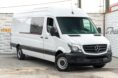 Mercedes 7 Locuri cu TVA 319, 2014 an photo