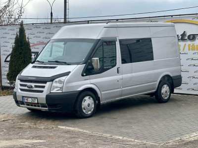 Ford Transit 2012 photo