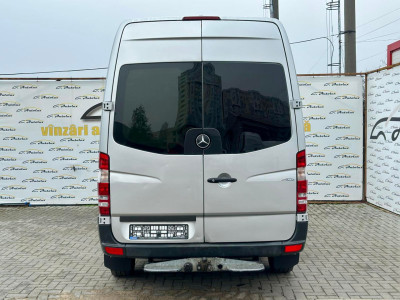 Mercedes Sprinter 2013 photo 19