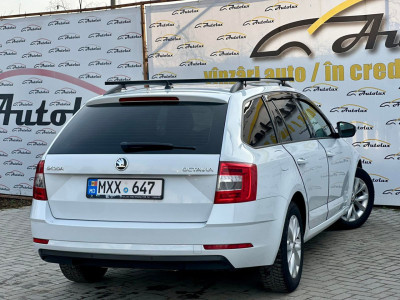 Skoda Octavia 2018 Diesel Universal photo 14
