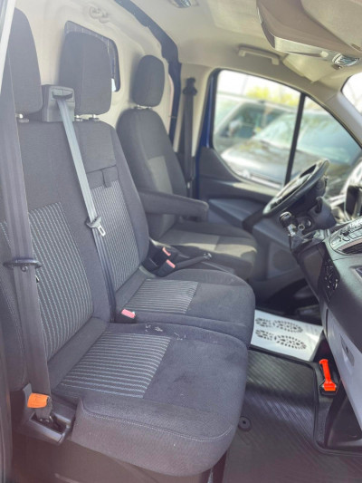 Ford Custom Cu TVA photo 8