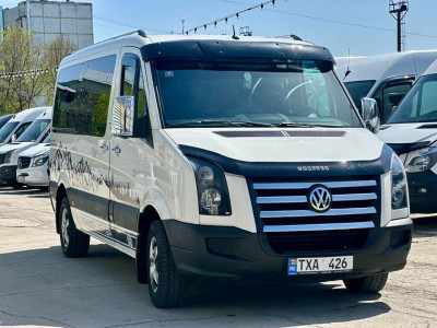 Volkswagen CRAFTER AUTOTURISM 9 LOCURI photo 1