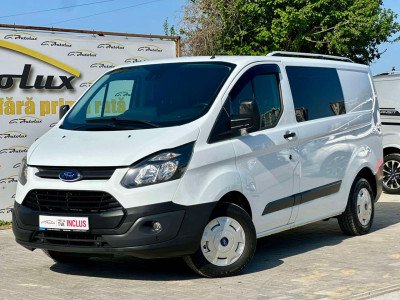 Ford Transit photo 1