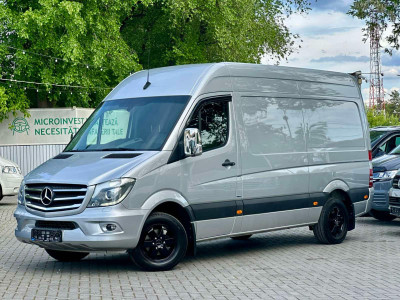 Mercedes Sprinter 319 cu Tva photo