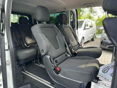 Mercedes V-Class photo 8