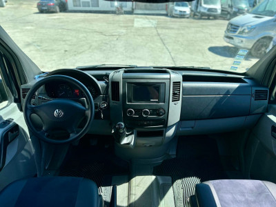 Volkswagen CRAFTER EXTRA LONG EXTRA NANT photo 8