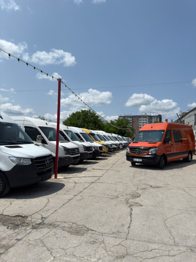 Mercedes Sprinter 519 an. 2015 photo