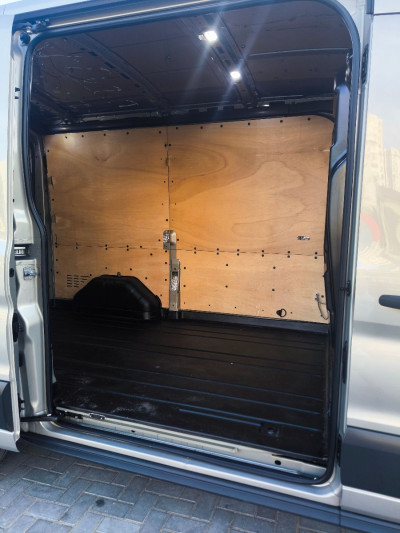 Ford Transit Cu TVA  an. 2018 - Autolux.md Ford Transit Cu TVA  an. 2018 photo 6