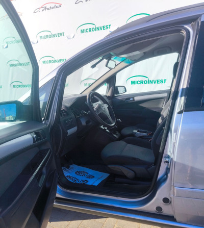 Opel Zafira an. 2010 - Autolux.md Opel Zafira an. 2010 photo 4