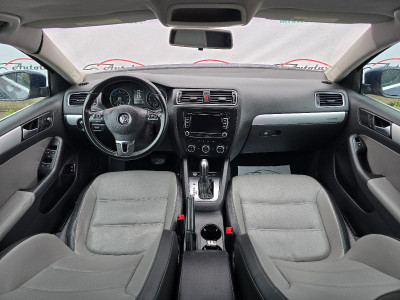 Volkswagen Jetta an. 2012 - Autolux.md Volkswagen Jetta an. 2012 photo 11