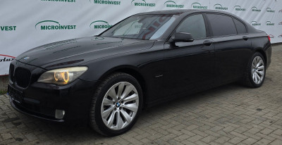 BMW 7 Series an. 2011 photo 2