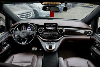 Mercedes V-Class an. 2017 - Autolux.md Mercedes V-Class an. 2017 photo 12