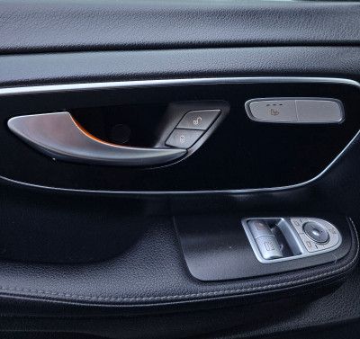 Mercedes V-Class an. 2022 photo 14