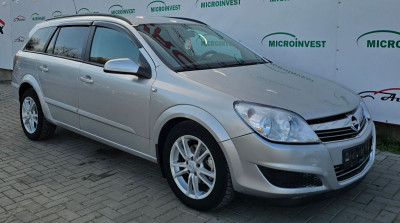 Opel Astra an. 2006 photo 1