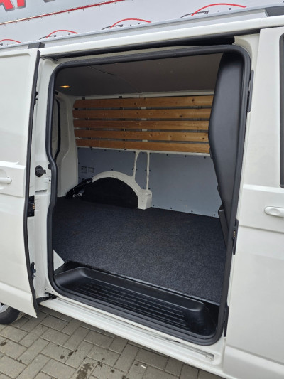 Volkswagen Transporter cu TVA an. 2018 photo 5