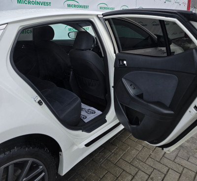 KIA Optima an. 2013 photo 10