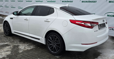 KIA Optima an. 2013 photo 3