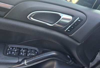 Porsche Cayenne an. 2012 - Autolux.md Porsche Cayenne an. 2012 photo 6