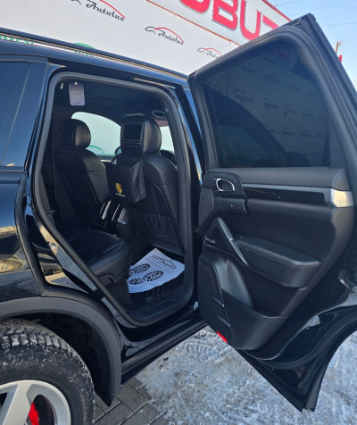 Porsche Cayenne an. 2012 - Autolux.md Porsche Cayenne an. 2012 photo 8