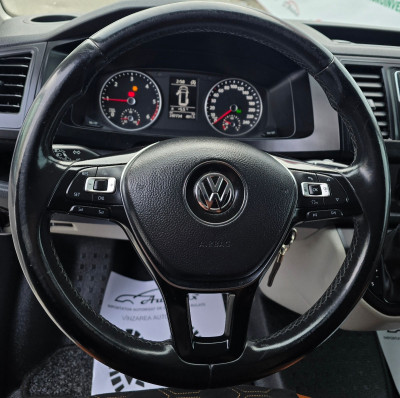 Volkswagen Transporter  an. 2017 photo 6