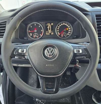 Volkswagen Transporter  an. 2018 photo 7