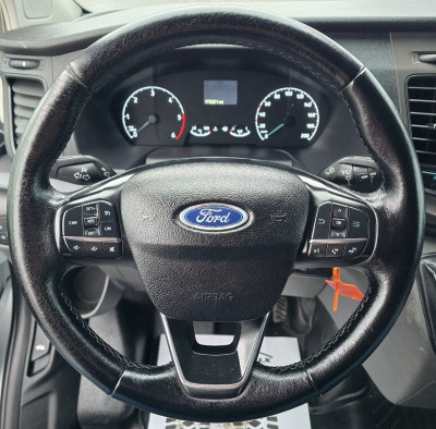 Ford Transit Custum TVA photo 9