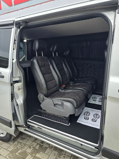 Ford Transit Custum TVA photo 11